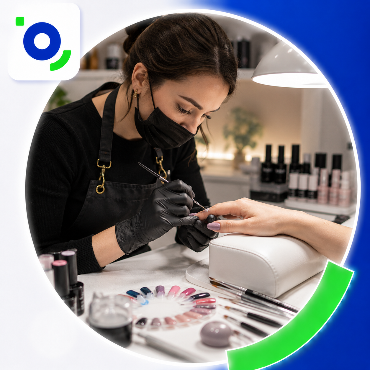 NAIL DESIGNER